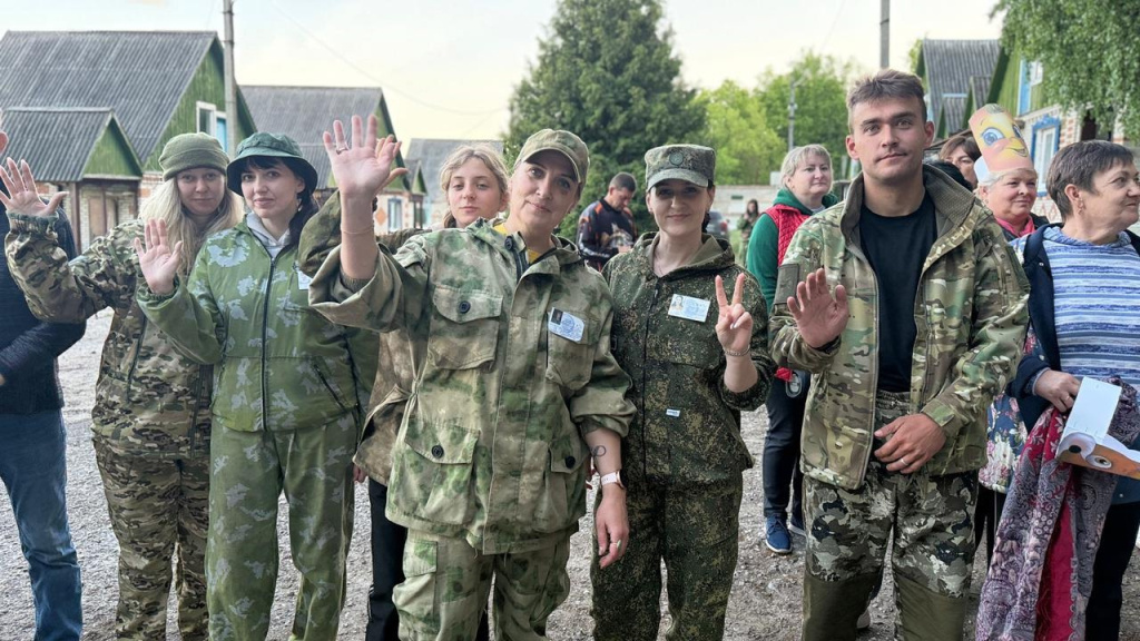 WU6VfCzEI_o.jpg